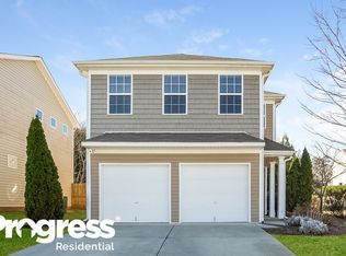 293 Lobdale Falls Dr, Lawrenceville, GA 30045