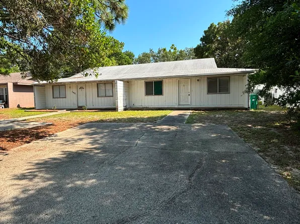 138 4th Ave, Shalimar, FL 32579