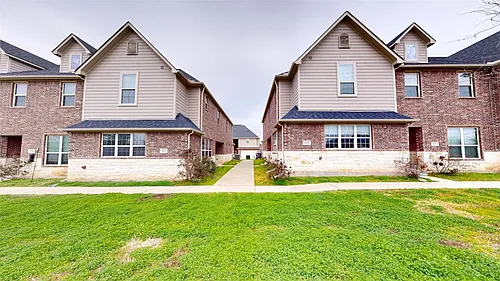 2019 Harvey Mitchell Pkwy S Photo 1