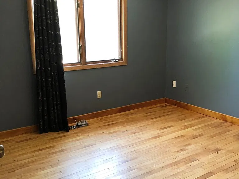 908 Sandusky Dr — Photo 10
