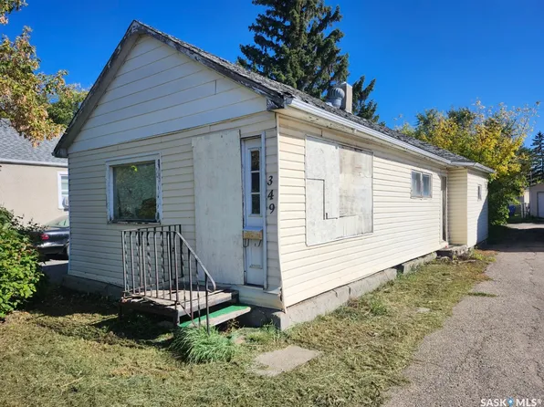 349 Broad Street, Regina, SK S4R 1X2