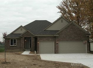 7773 Pearson, Utica, MI 48316