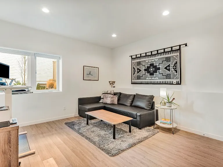 1662 NW Fields St #1 — Photo 11