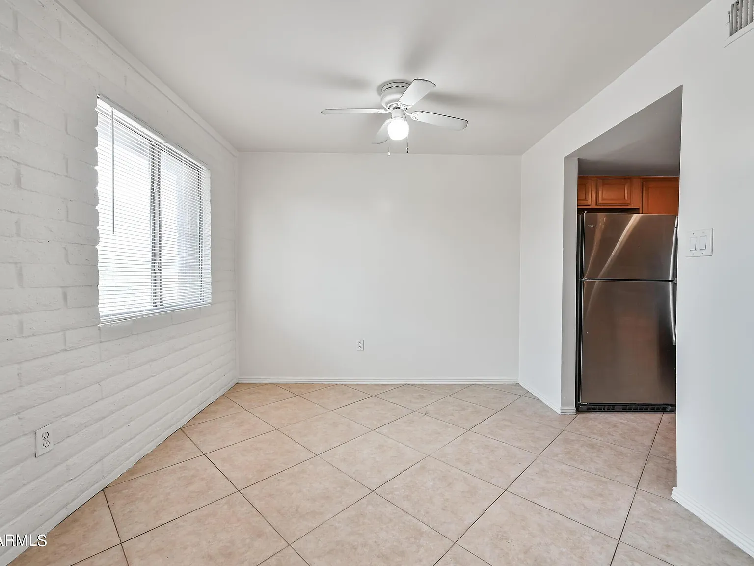 2 bed, 1.5 bath, 707 sqft, $1,099 — Photo 4
