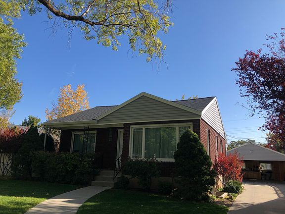 3rd image of 1810 E Kensington Ave