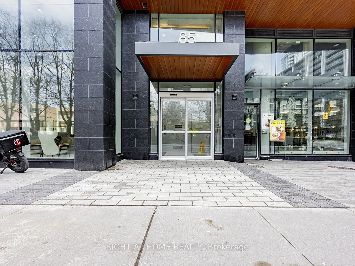 Building Photo - 85 Wood St #1615
