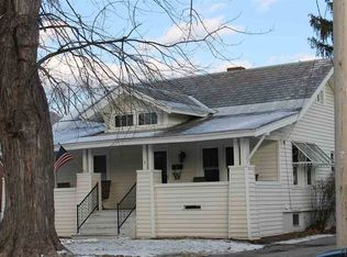 3 Quade St, Glens Falls, NY 12801