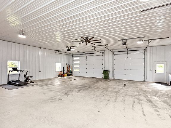 5th image of 394 Mayapple Ln