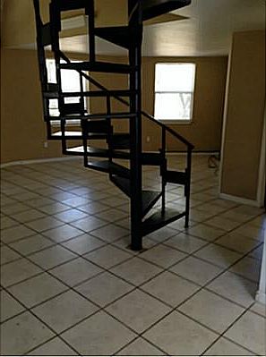 3rd image of 8108 Hancock Dr