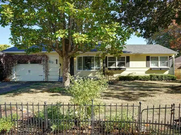 819 NW 36th St, Corvallis, OR 97330