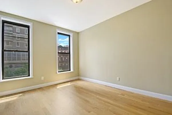 Rented by Ilene Axelowitz, LREB | media 17