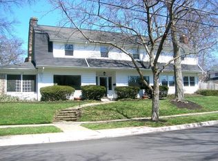 160 S Ardmore Rd, Bexley, OH 43209