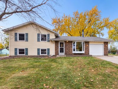 8418 Harkness Rd S, Cottage Grove, MN, 55016