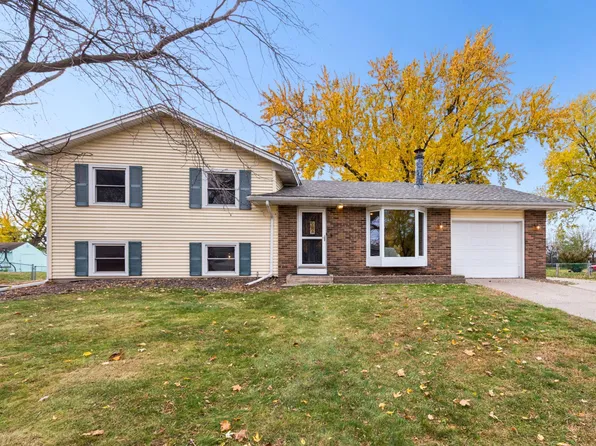 8418 Harkness Rd S, Cottage Grove, MN 55016