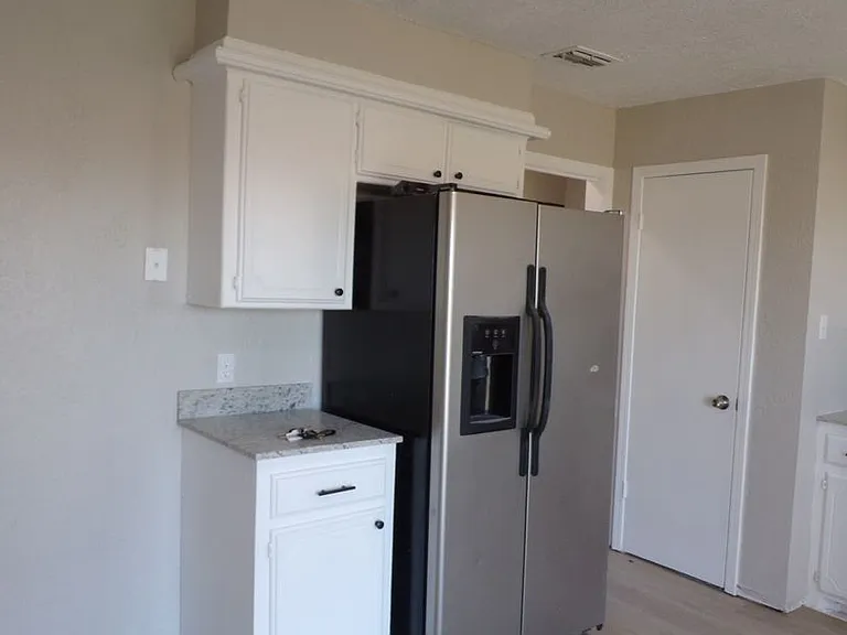 2606 NE Lake Ave — Photo 12