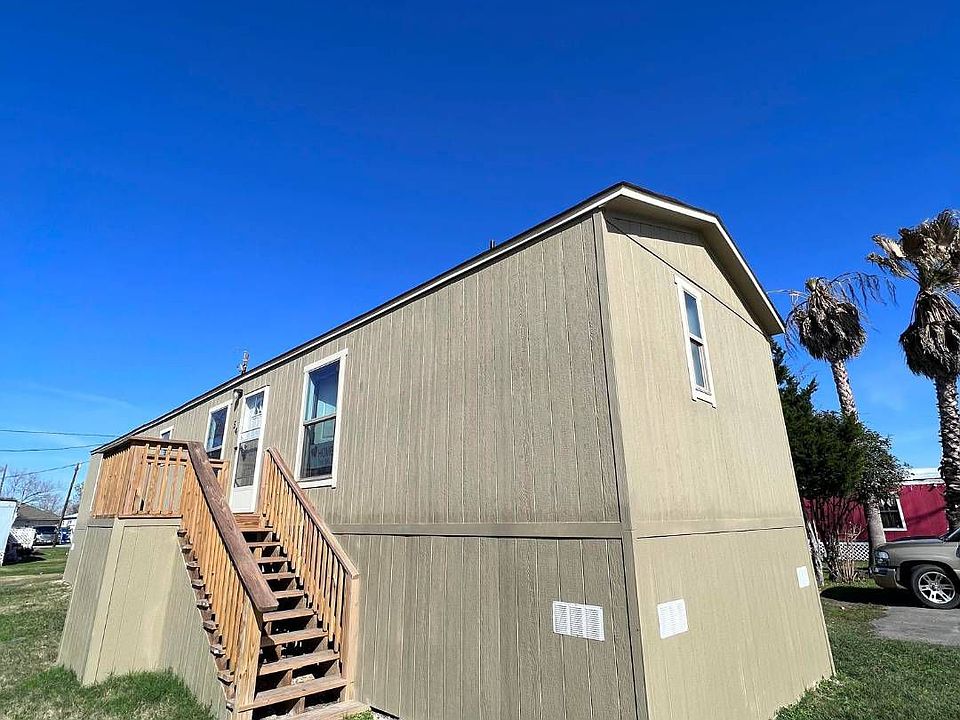 1st image of 2815 California Ave #54
