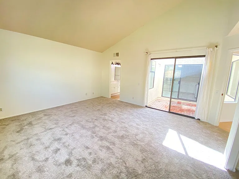 7563 Agua Dulce Ct — Photo 7