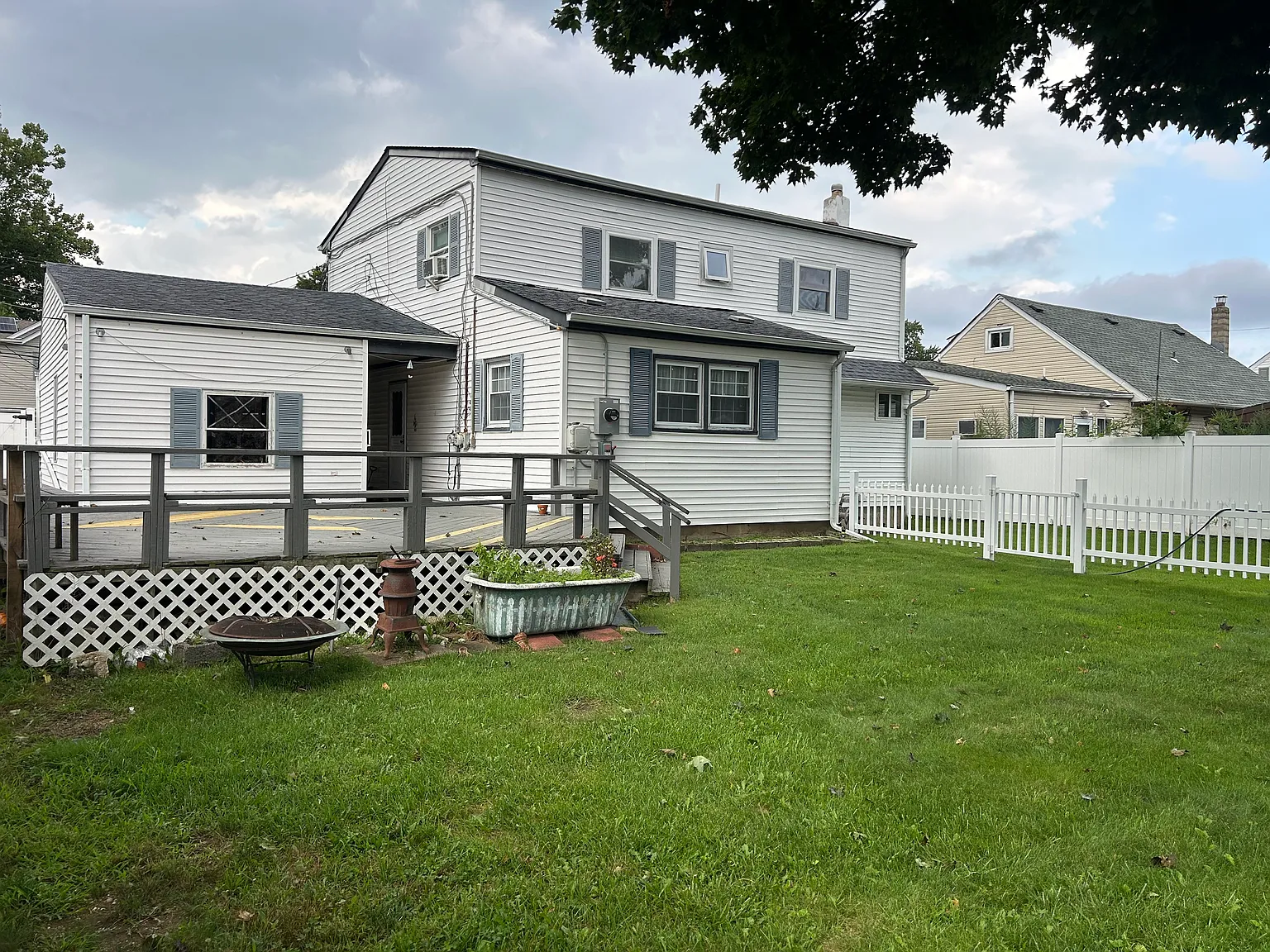 2 bed, $3,250 — Photo 2