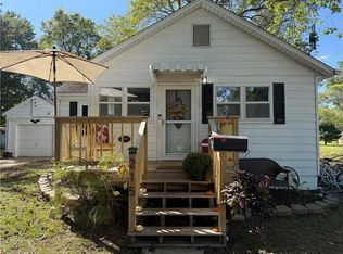 215 N Ohio St, Olney, IL 62450