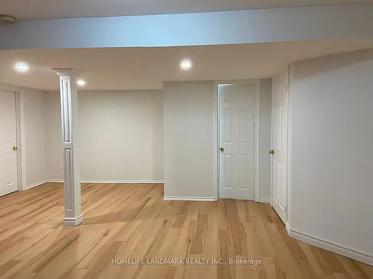 7 Meyer Ave — Photo 9