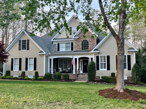 3105 Windy Branch Dr, Toano, VA 23168