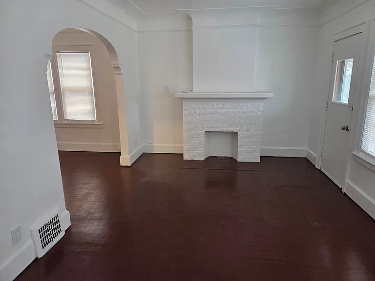 4281 Duane St — Photo 7