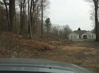 18 Goodsell Rd, North Haven, CT 06473