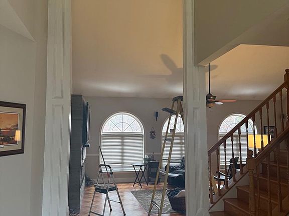 3rd image of 1054 Bayard Rd