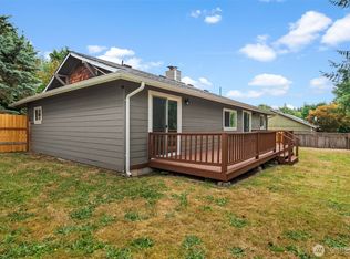 280 Flower Meadows Street, Port Orchard, WA 98366