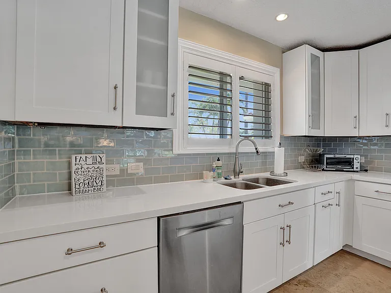 248 Codrington Dr — Photo 15