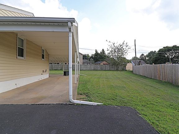 2nd image of 4320 Circle Dr