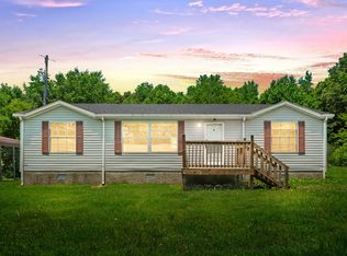 2000 Mosley Ferry Rd, Chapmansboro, TN 37035