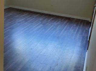 9044 N Churchill Cir, Niles, IL 60714