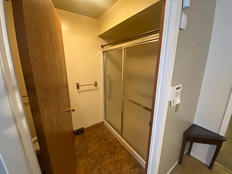 929 Norwood Ave — Photo 7