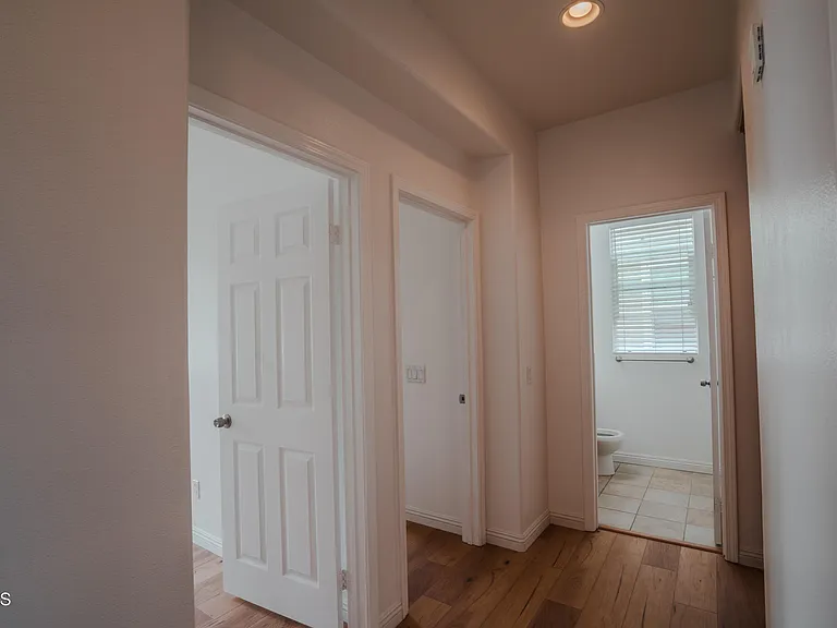 525 Shell Harbor Ln #525 — Photo 25