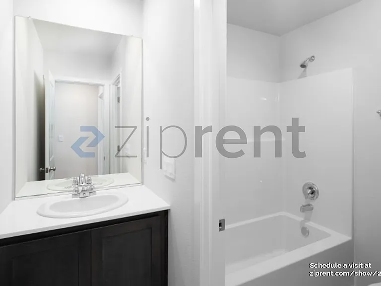 17508 NW 9th Ave — Photo 12