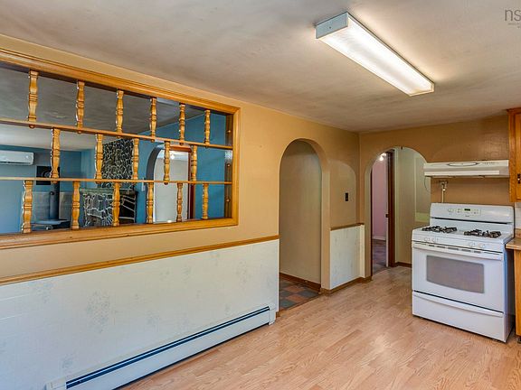 5th image of 1133 Palmer Rd