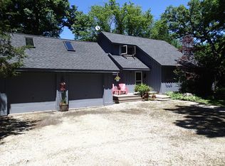 7511 May Ln, Spring Grove, IL 60081