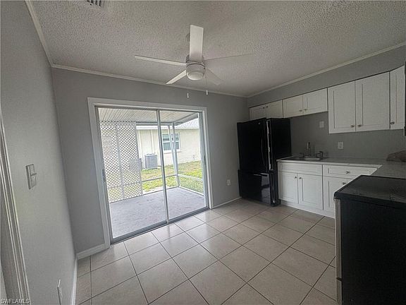 4th image of 16901 Juanita Ave