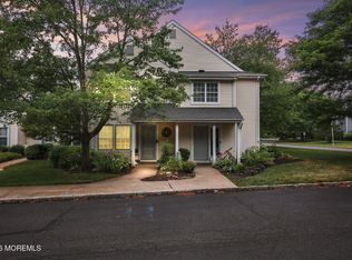 201 Paddington Ct, Manalapan, NJ 07726