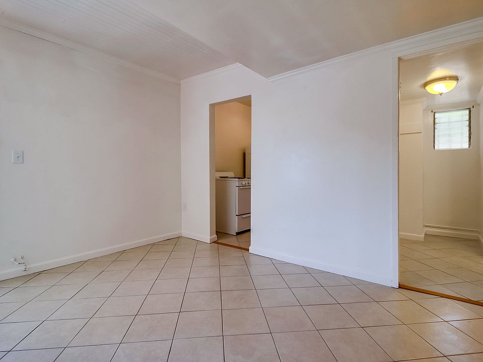 1st image of 2110 Lincoln Ave