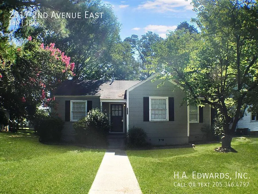 2917 2nd Avenue East — Photo 4