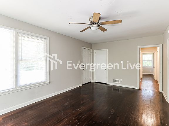 4th image of 2804 Cornelia Rd