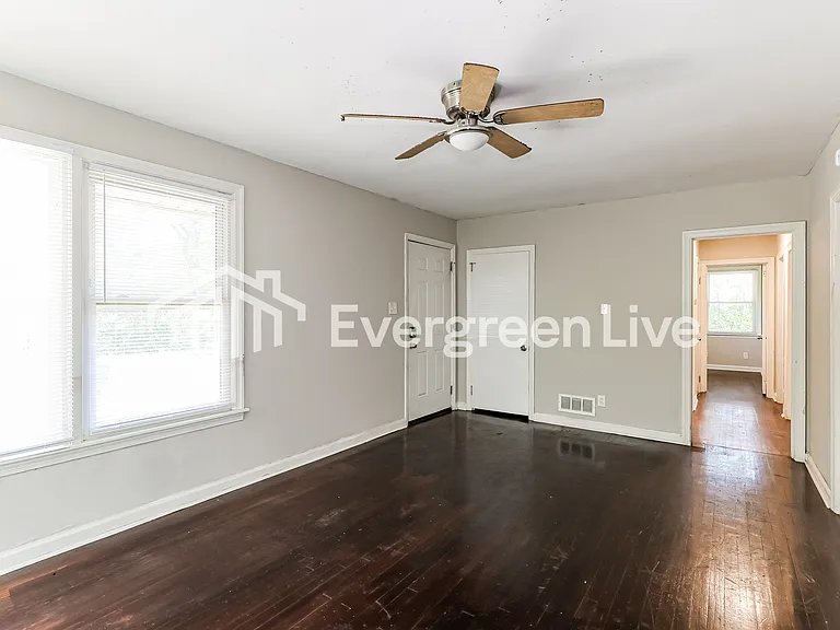 2804 Cornelia Rd — Photo 4