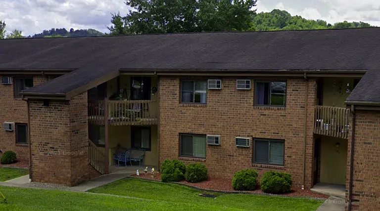 Jane Lew Manor — Photo 2
