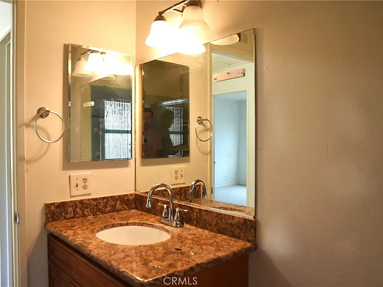 13858 Rose St — Photo 8
