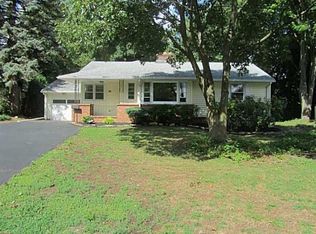 70 Mandy Ln, Rochester, NY 14625