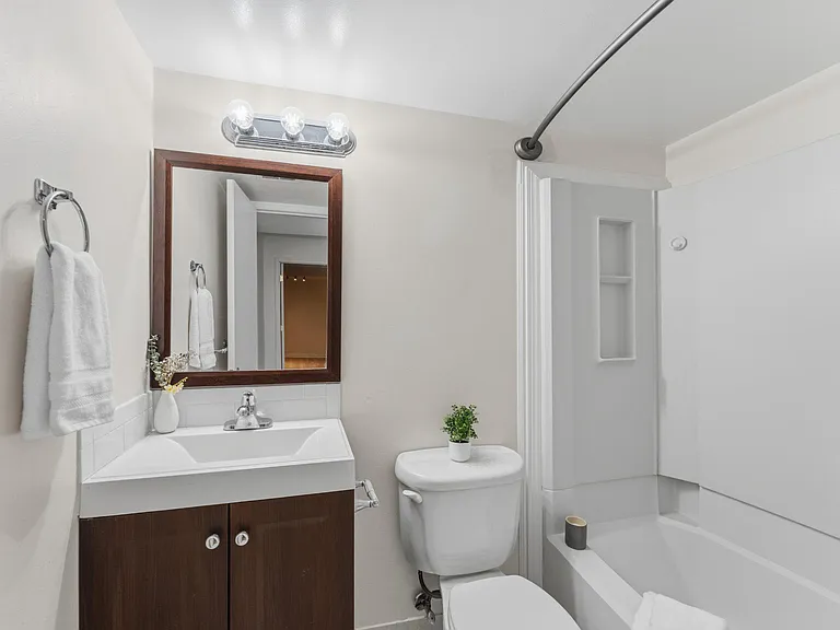 7428 Chummley Ct — Photo 24