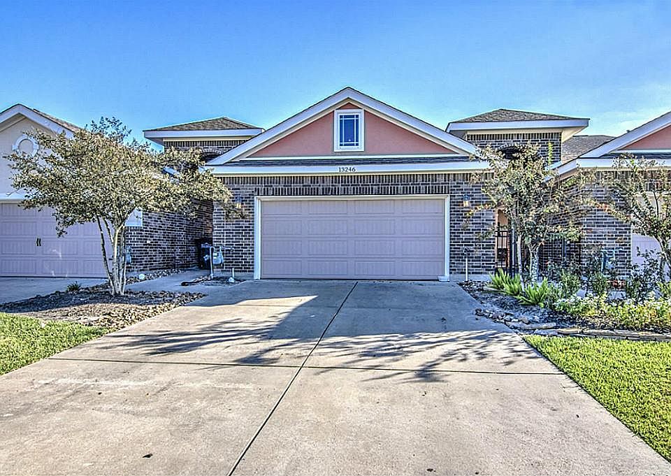 1st image of 13246 Victory Way