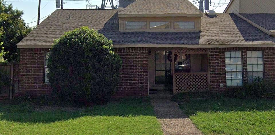 1st image of 1457 Lake Crest Ln